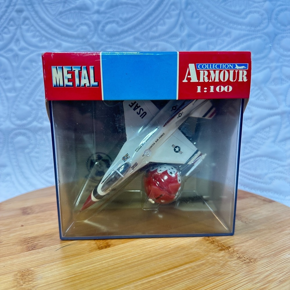Collection Armour 1:100 Diecast F-16 Fighting Falcon Metal Jet USAF Model Vtg